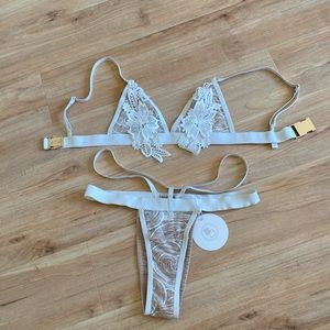 Bralette and thong set